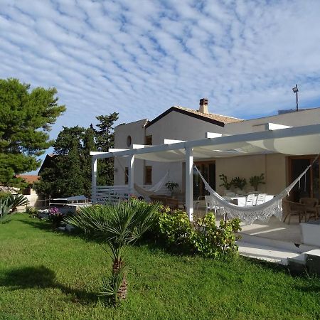 פיצולונגו Guesthouse Anchise 38 מראה חיצוני תמונה