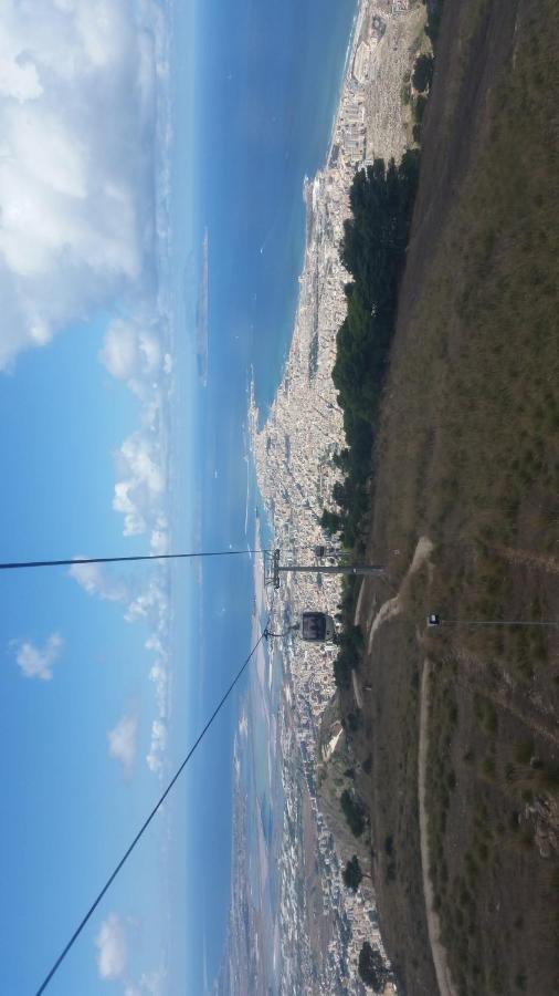 פיצולונגו Guesthouse Anchise 38 מראה חיצוני תמונה