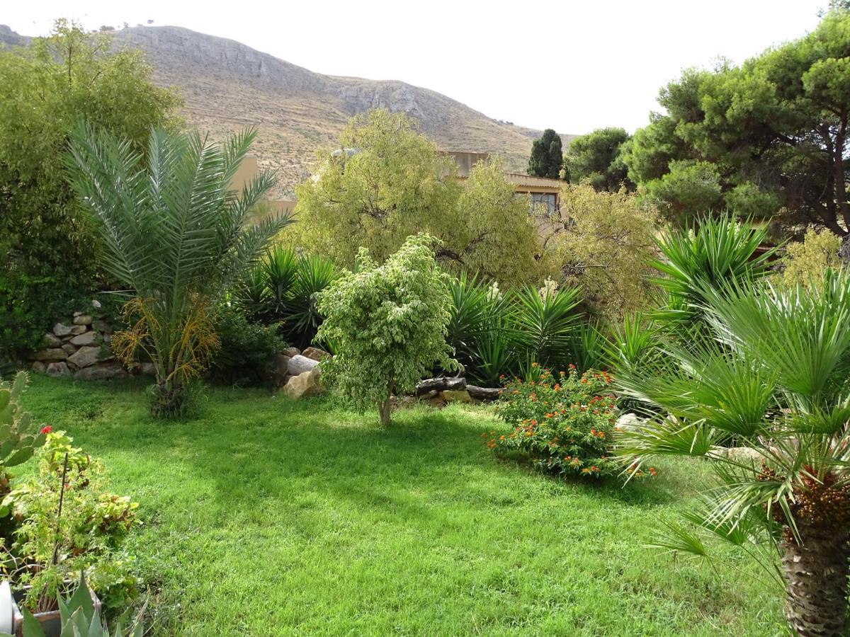 פיצולונגו Guesthouse Anchise 38 מראה חיצוני תמונה