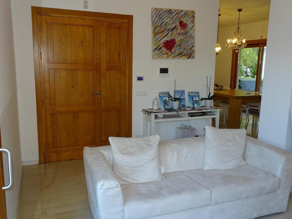 פיצולונגו Guesthouse Anchise 38 מראה חיצוני תמונה