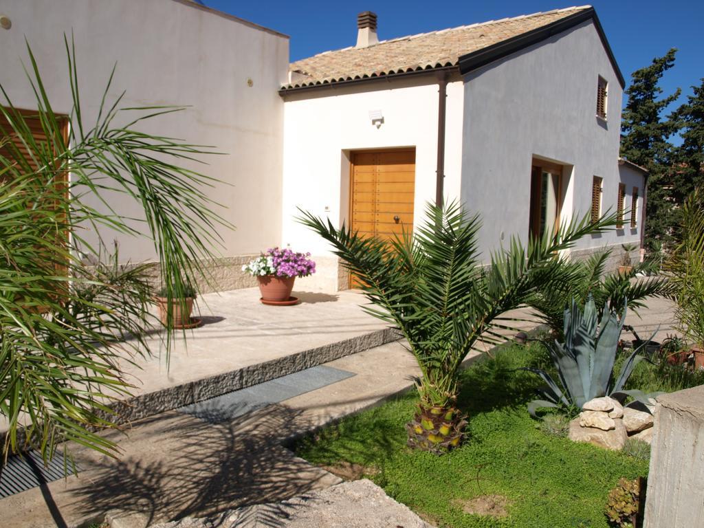 פיצולונגו Guesthouse Anchise 38 מראה חיצוני תמונה