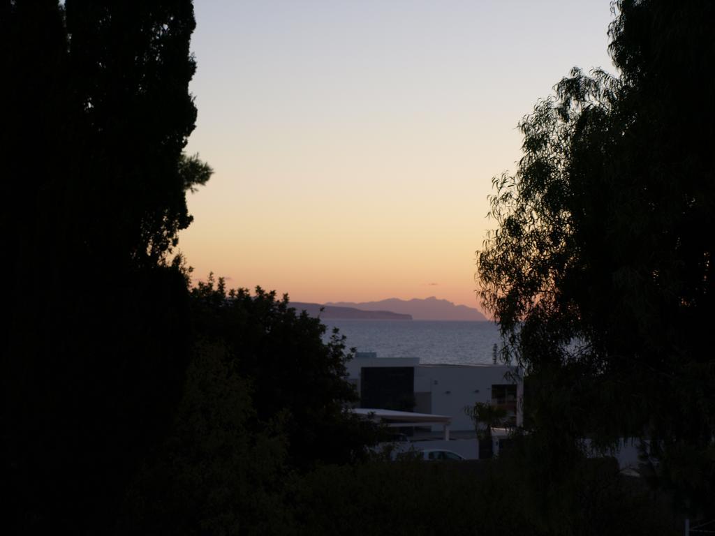 פיצולונגו Guesthouse Anchise 38 מראה חיצוני תמונה