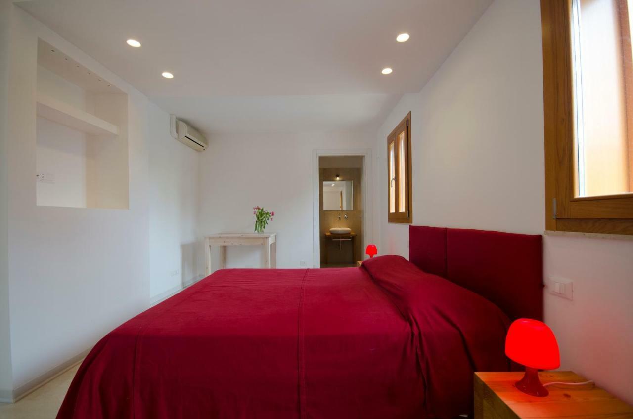 פיצולונגו Guesthouse Anchise 38 מראה חיצוני תמונה